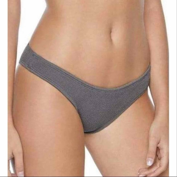 PilyQ Sand Reef Layla bikini set - Picture 5 of 12